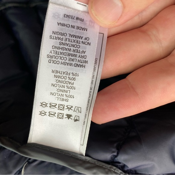 Men’s Ultra Light Down Grey Vest Size S - Picture 3 of 8